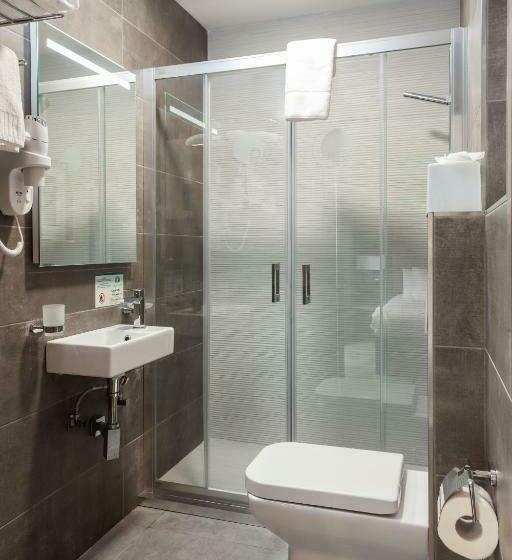 اتاق استاندارد با چشم‌انداز استخر, Bora Bora Ibiza Malta Resort - Music Hotel - Adults Only