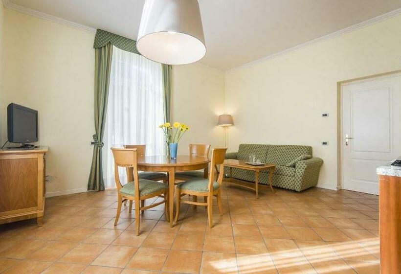 Апартаменты 1 Спальня Вид на Сад, Residence Villa Marina