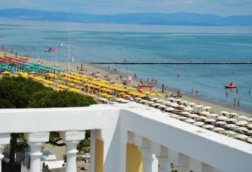 Апартаменты 3 Спальни, Residence Villa Marina