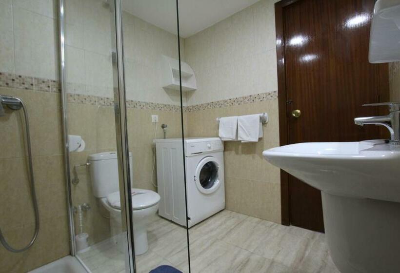 آپارتمان 1 خوابه, Apartamentos Tesy