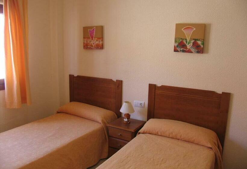 آپارتمان 2 خوابه, Apartamentos Tesy