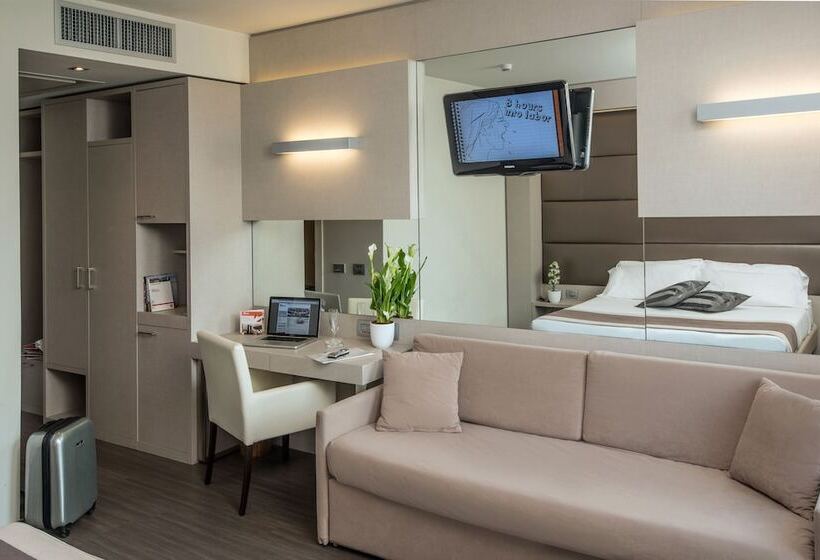سوییت, As Hotel Dei Giovi