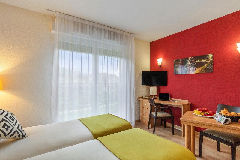 Студия Стандарт, Zenitude Hôtelrésidences Divonne Confort