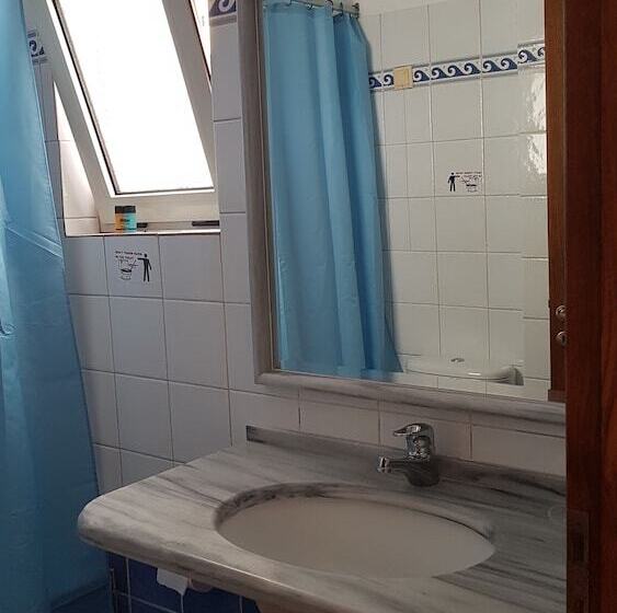 آپارتمان 1 خوابه اینتریور, Marita's Apartments