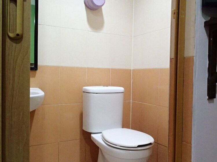 Трехместный Номер Superior, Adamson Inn Penang