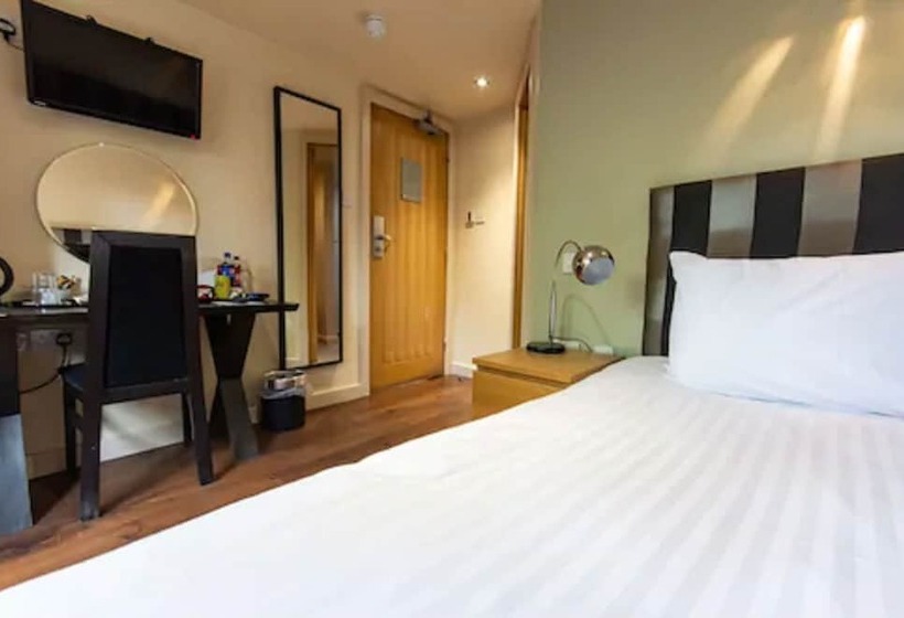 Номер Стандарт Индивидуальный, Great Hallingbury Manor & Lodges