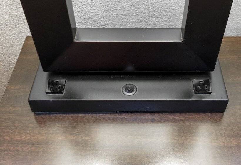 חדר דלוקס מותאם לאנשים עם מוגבלויות, Red Roof Inn Arlington   Entertainment District