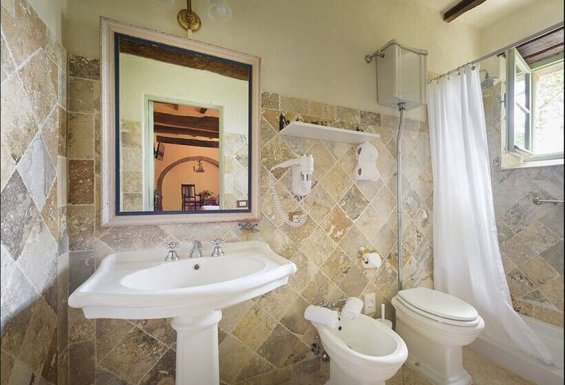 Номер Стандарт, Laticastelli Country Relais