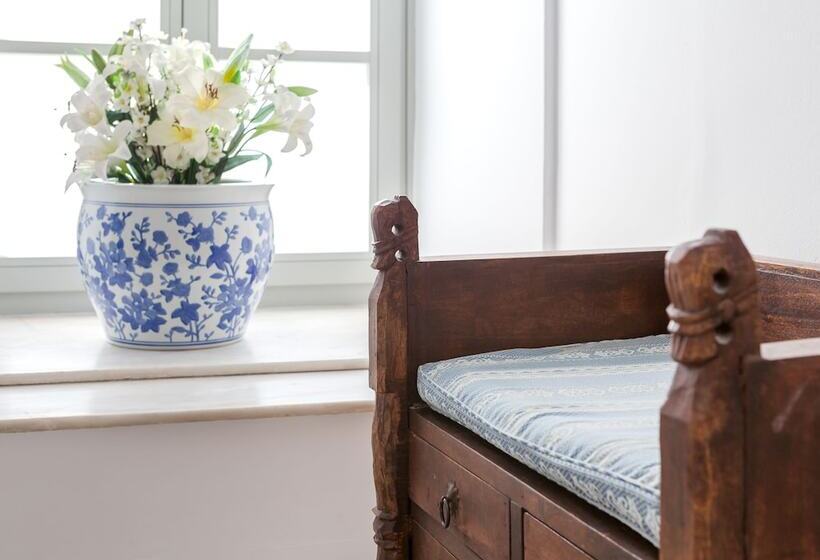 Номер Стандарт Трехместный, Hydroussa Hotel Hydra