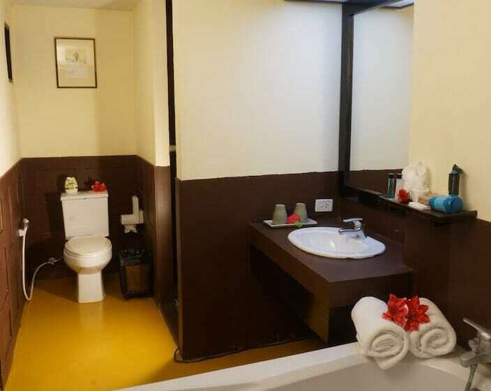 Quarto Deluxe, Takolaburi Cultural Resort