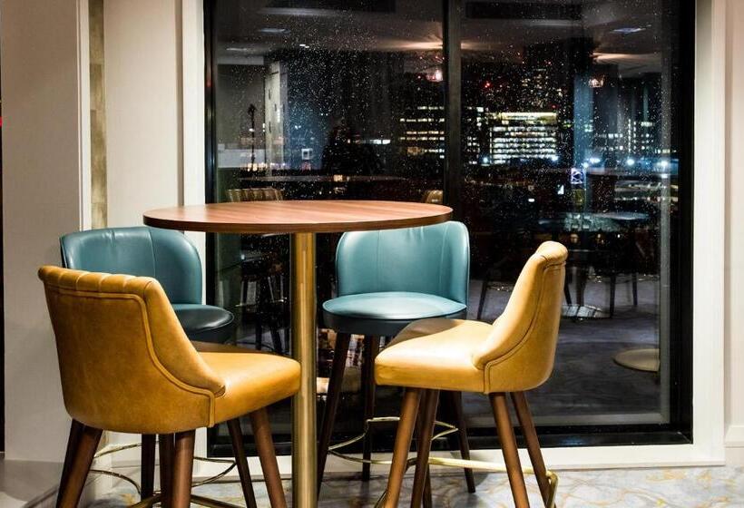 Президентский Люкс, Crowne Plaza Manchester City Centre, An Ihg