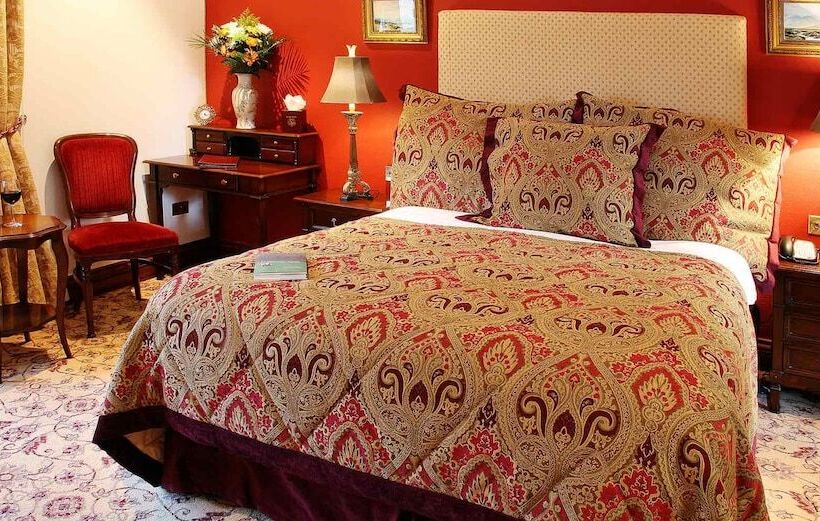 스탠다드 룸, Lough Rynn Castle