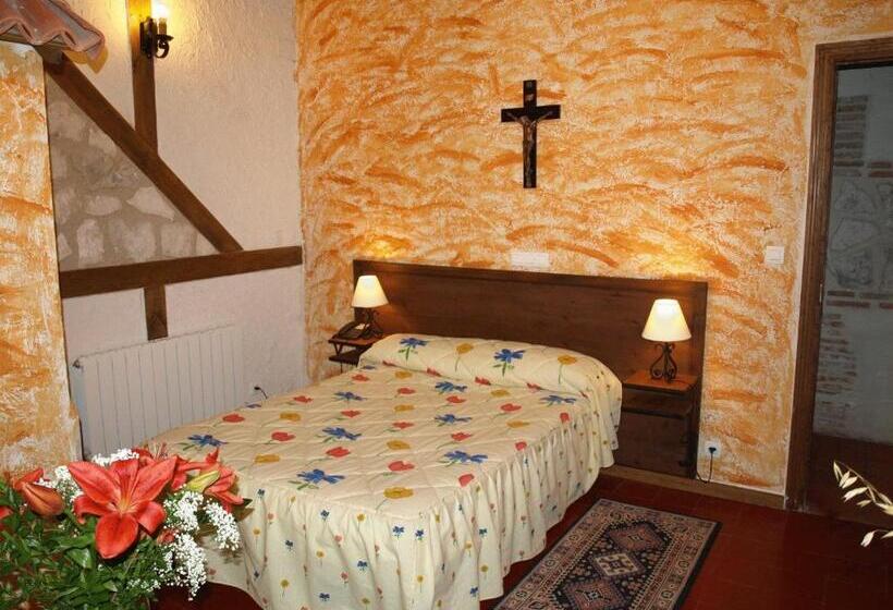 غرفة قياسية, Gran Posada La Mesnada
