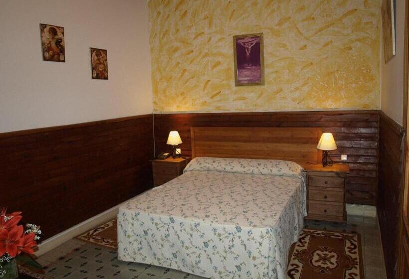 Номер Стандарт Трехместный, Gran Posada La Mesnada