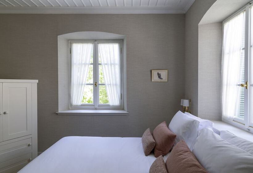 Полулюкс, Kefalari Suites