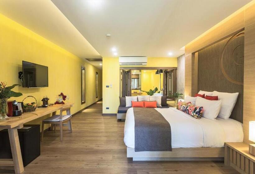 발코니 디럭스 룸, New Star Beach Resort