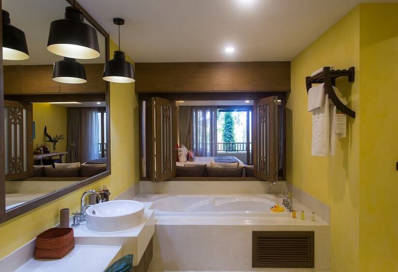 발코니 디럭스 룸, New Star Beach Resort