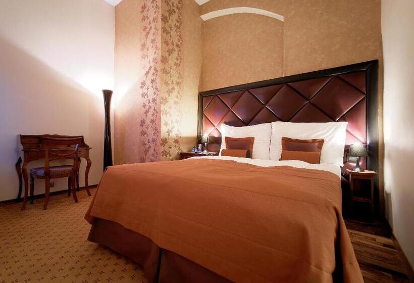 اتاق استاندارد, Skaritz Hotel & Residence