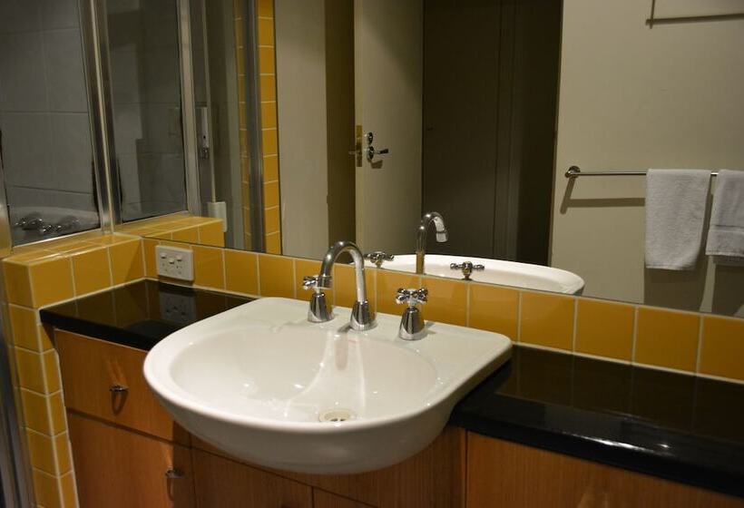 Апартаменты 2 Спальни, Yti Garden