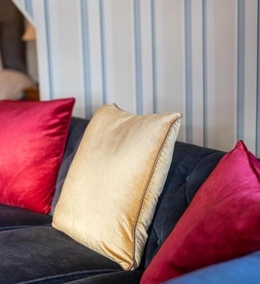 Номер Superior Вид на Море, Western Isles Hotel