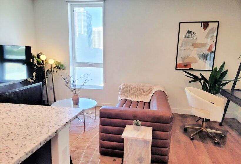 Апартаменты 2 Спальни, Stayspro   Gorgeous Hollywood Living Los Angeles