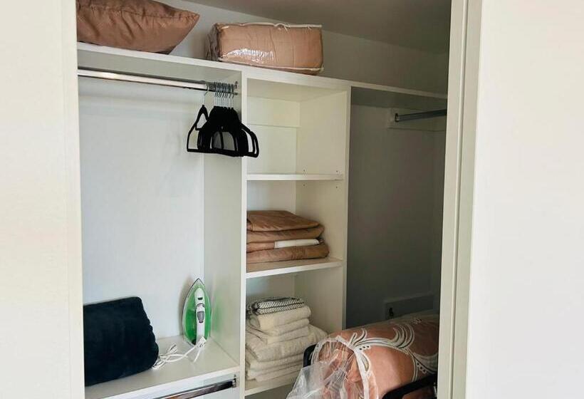Студия Стандарт, Stayspro   Gorgeous Hollywood Living Los Angeles