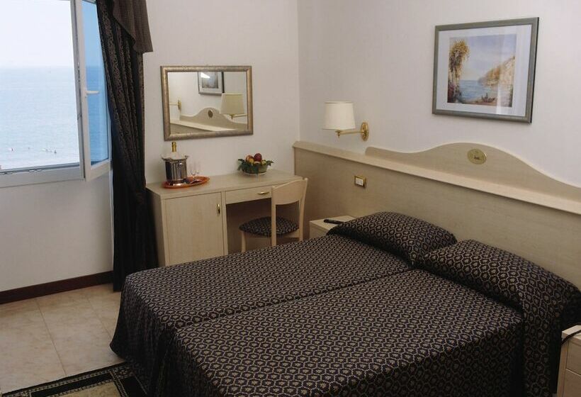 Triple Room Sea View, Caravelle&minicaravelle