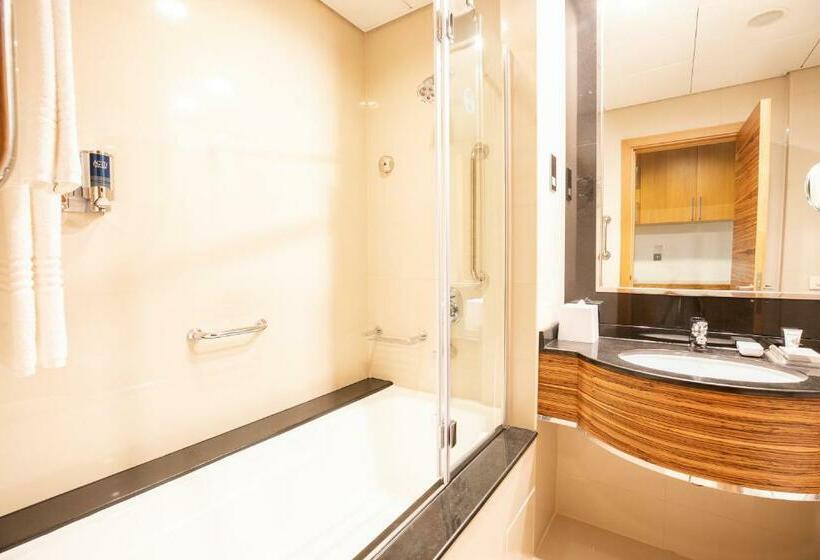 Номер Классика Кровать Кинг, Four Points By Sheraton Bur Dubai