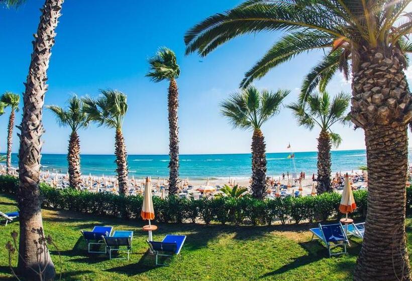 Трехместный Номер Deluxe Вид на Море, Mclub Lipari