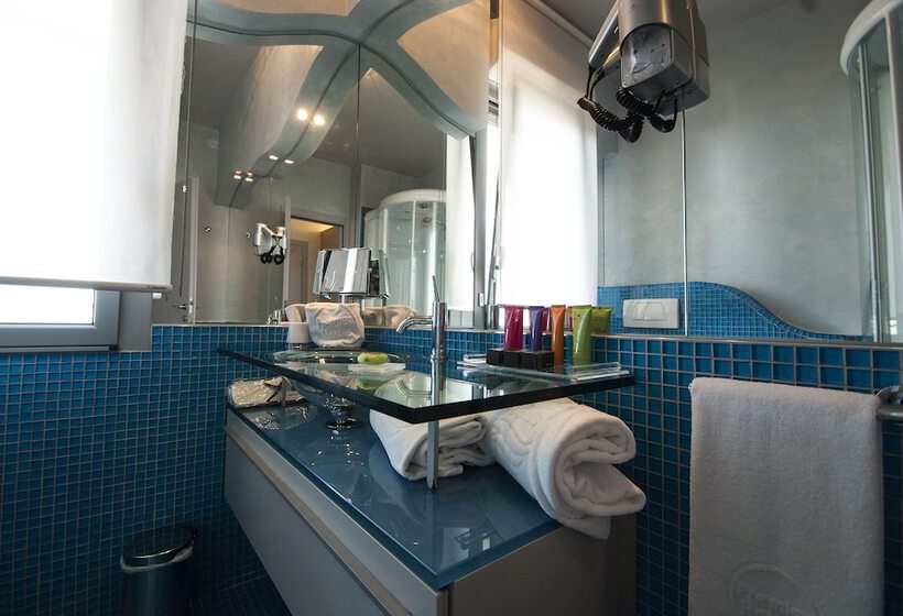 Номер Executive, Waldorf  Premier Resort