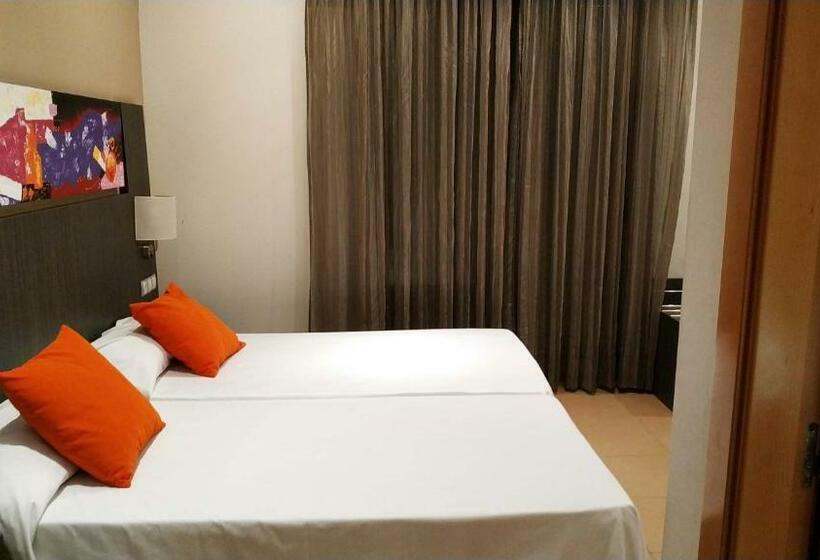 Quarto Familiar, Alcocebre Suites