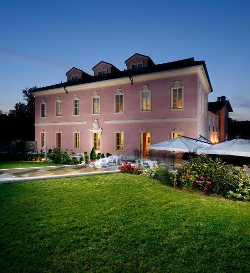 Suite with lake view, Castello Dal Pozzo