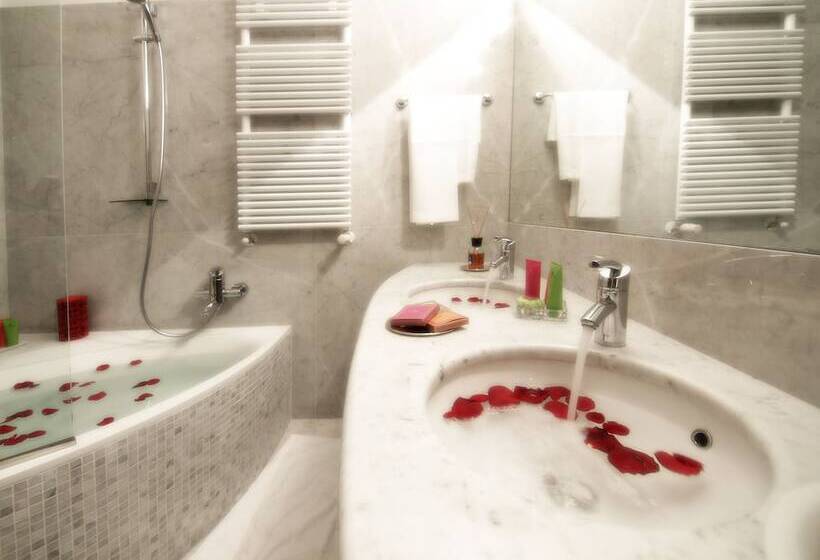 سوییت, Porta Felice & Spa