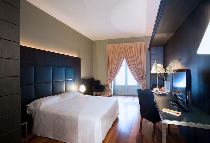اتاق استاندارد سه نفره, Porta Felice & Spa