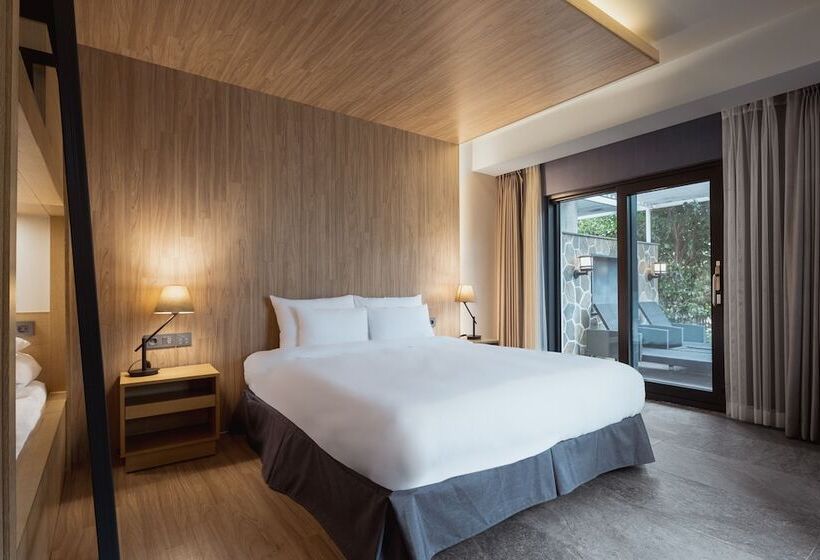 Семейный Номер, The Suites Hotel Jeju
