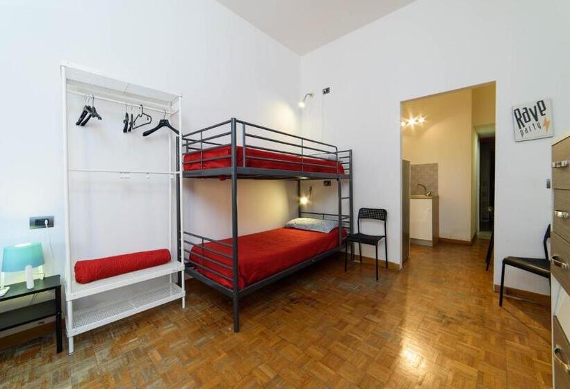 اتاق سوپریور خانوادگی, Inside Chiaia Rooms