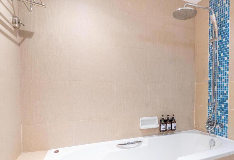 سوئیت 2 خوابه, Homm Suites Laguna