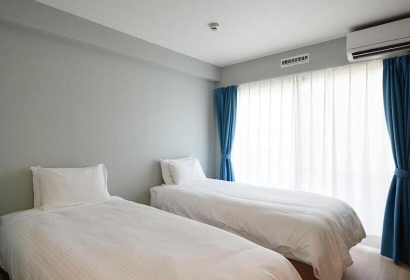 Habitación Estándar 2 Camas Matrimonio, Tenpoint Hotel Okou