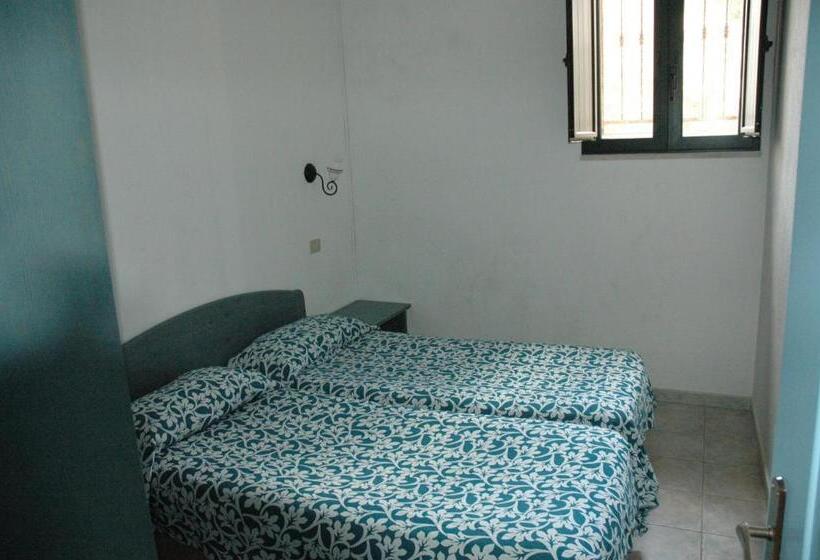 Apartamento 2 Dormitórios Vista Mar, Acacia Appartamenti
