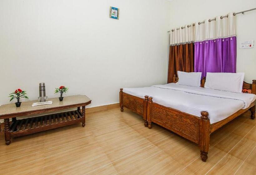 Трехместный Номер Классика, Spot On 36622 Hotel All Orchha View