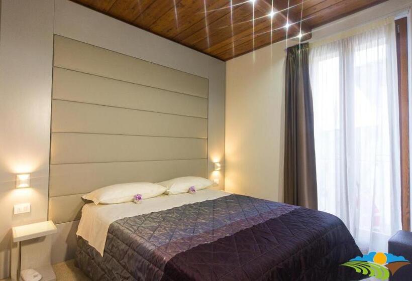 Номер Superior, Albergo Diffuso   Il Poggetto Tra Urbino & San Marino