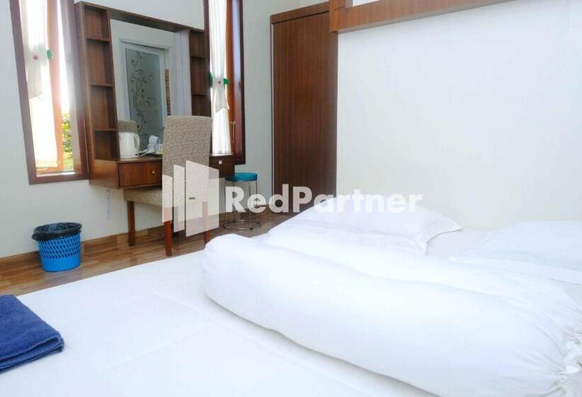 디럭스 룸, Guest House Bibong Makassar Mitra Reddoorz
