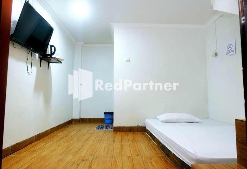 Номер Economy, Guest House Bibong Makassar Mitra Reddoorz