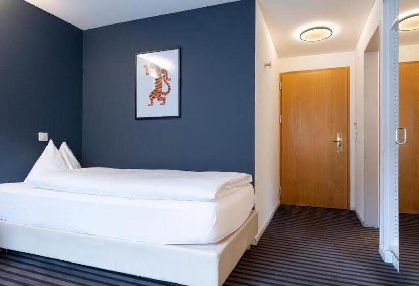 Номер Стандарт Индивидуальный, Self Check In Hotel David 22