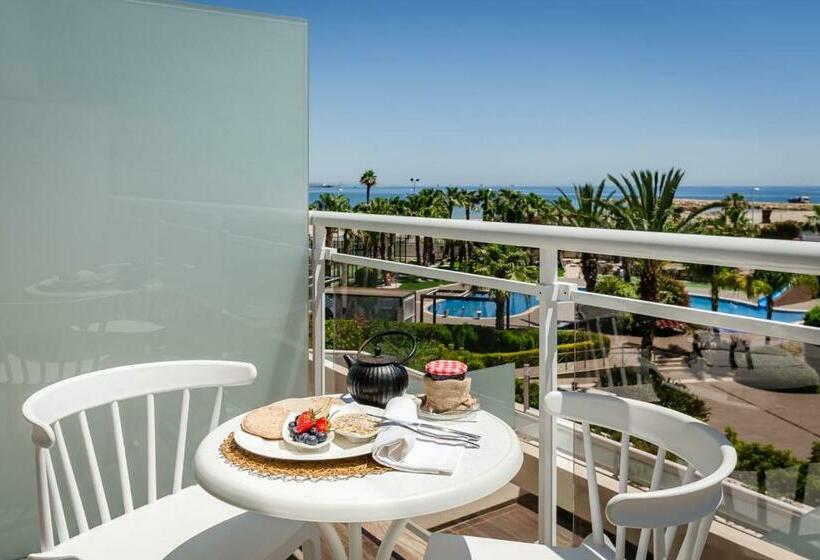 Семейный Номер Вид на Сад, Gran Palas Hotel   Spa Incluido