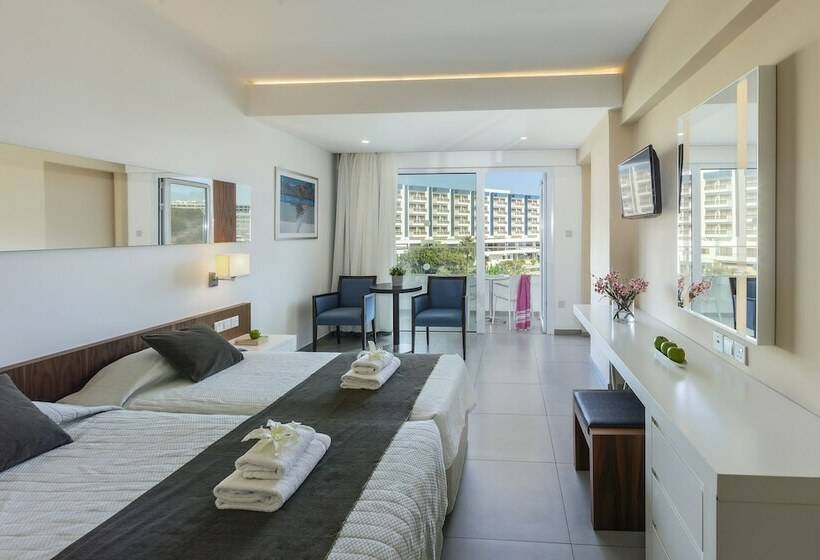 Номер Superior Внутренний, Melissi Beach Hotel & Spa