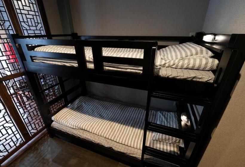 سوییت خانوادگی, Room Inn Shanghai 横浜中華街 Room 2