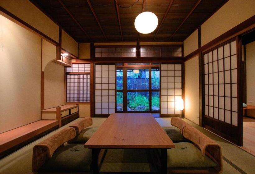 Люкс с Террасой, Nipponia Hotel Ozu Castle Town