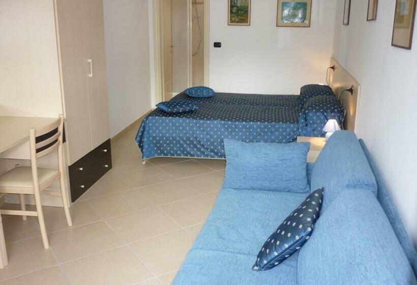 Семейный Номер, Affittacamere B&b Trattoria Della Posta