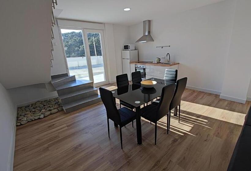 آپارتمان دوبلکس 1 خوابه, Hospedium Apartamentos Galitrips A Casa Da Reina